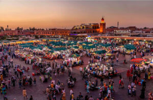 “حلايقي” يعتدي على سائح وسط ساحة جامع الفنا 5 unnamed 5