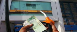 بعد زيادتين متتاليتين.. انخفاض محدود في سعر الغازوال 4 90578918 63847226