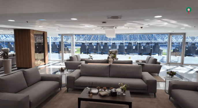 بالڤيديو.-الجامعة-الملكية-لكرة-القدم-تكشف-تفاصيل-جديدة-عن-مرافق-ملعب-طنجة