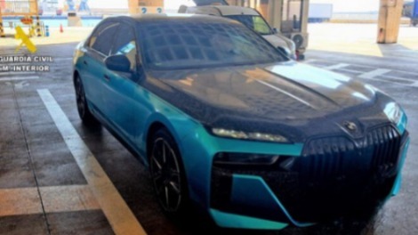 الحرس-المدني-بمليلية-يستعيد-سيارة-فاخرة-مسروقة-من-بلجيكا