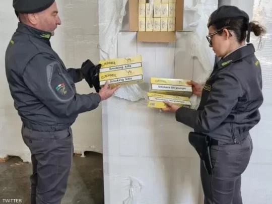 الشرطة-الإيطالية-تعثر-على-أكبر-مصنع-غير-قانوني-للسجائر