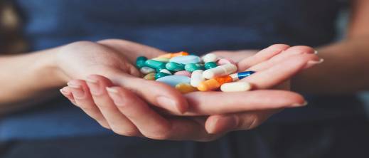 برلمانية-تدق-ناقوس-الخطر:-دواء-يحتوي-على-شوائب-مسرطنة-لا-يزال-معروضا-للبيع