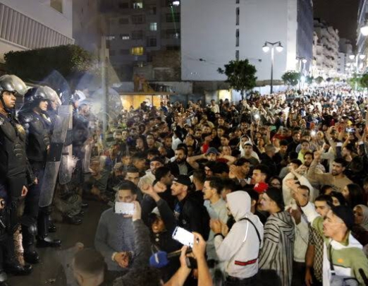 جيل-z-يخرج-عن-المسار-السلمي-بمدينة-وجدة