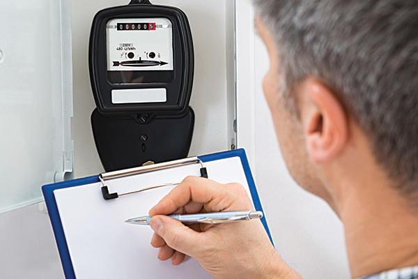 مناطق-قروية-تشتكي-من-غلاء-الفواتير-والشركة-الجهوية-بفاس:-التعريفة-لم-تعرف-أي-زيادة