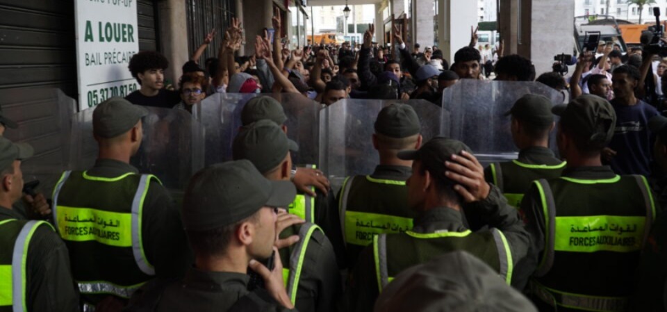 نقابة-الصحافة-تستنكر-طريقة-التعامل-مع-صحافيين-خلال-تغطية-احتجاجات-جيل-زد