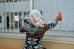 738736 492642492 608x405 1