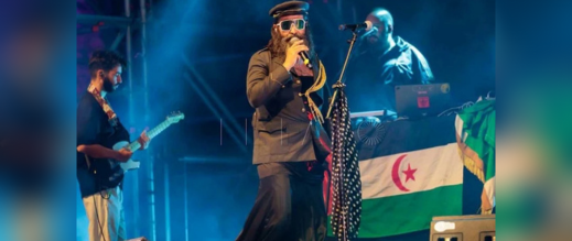 حفل-موسيقي-بمليلية-المحتلة-يشهد-رفع-علم-البوليساريو-بمشاركة-فنانة-مغربية