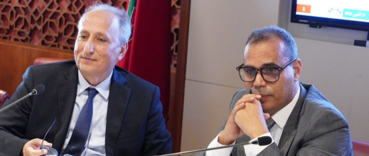 كتاب-مدرسي-بـ9-دراهم-في-طنجة-و18-بالبيضاء.-برادة-يكشف-المستور