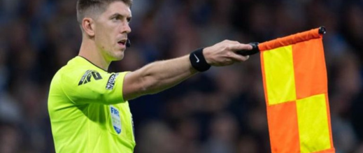 اللاعب-لن-يعتبر-متسللا-إلا-إذا-تجاوز-جسده-بالكامل-آخر-مدافع.-تعديل-محتمل-لقانون-التسلل