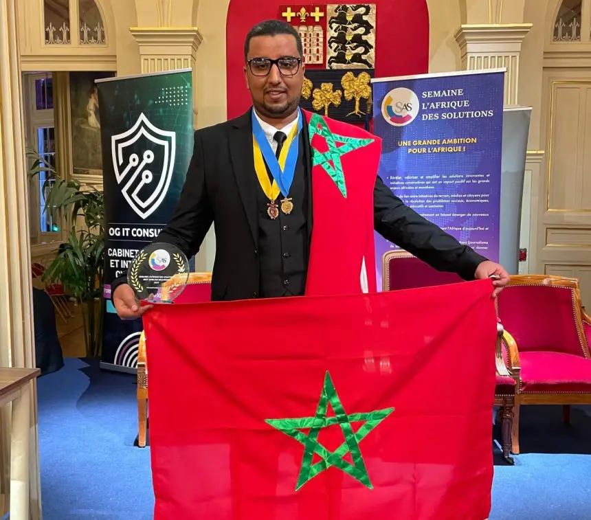 تعيين-مخترع-مغربي-سفيرا-للذكاء-الاصطناعي-بالقارة-الإفريقية-بعد-التتويج-بأربع-جوائز-رفيعة-في-باريس