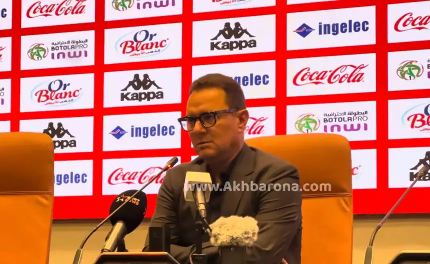 بنهاشم:-لاعبي-الرجاء-كيطيحو-بزاف-تضيعو-الوقت-وقتلو-إيقاع-المباراة