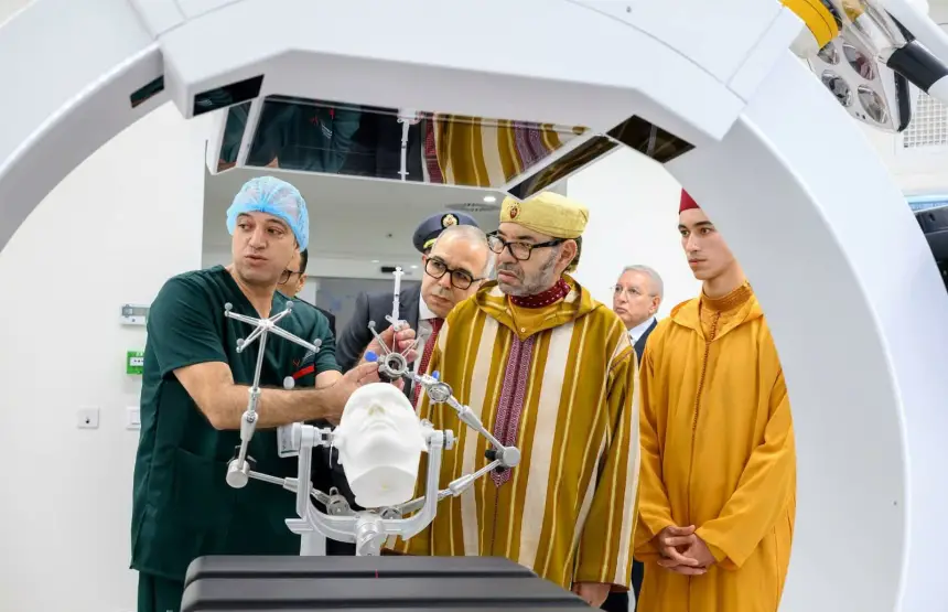 منعطف-تاريخي-للمنظومة-الصحية-بجنوب-المغرب.-الملك-يعطي-تعليماته-لافتتاح-المركز-الاستشفائي-الجامعي-محمد-السادس-لأكادير