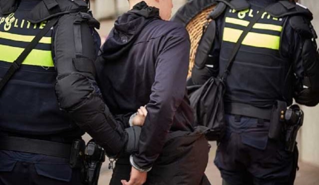 معطيات-استخباراتية-مغربية-تقود-إلى-توقيف-قاصر-بهولندا-بتهمة-الإرهاب