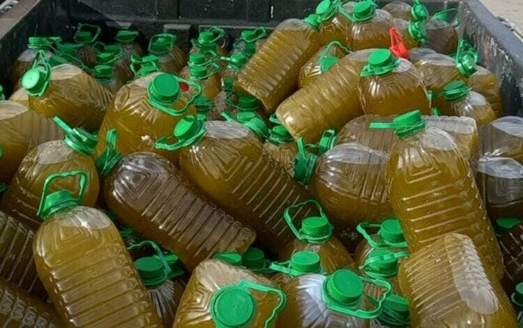 وطنيا.-“أونسا”-تتلف-41-طنا-من-زيت-الزيتون-الفاسدة