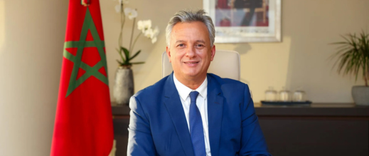 وزير-الاستثمار-“زيدان”-يحل-بالناظور-لمناقشة-إحداث-معمل-صيني-ضخم-للسيارات-بميناء-الناظور-غرب-المتوسط