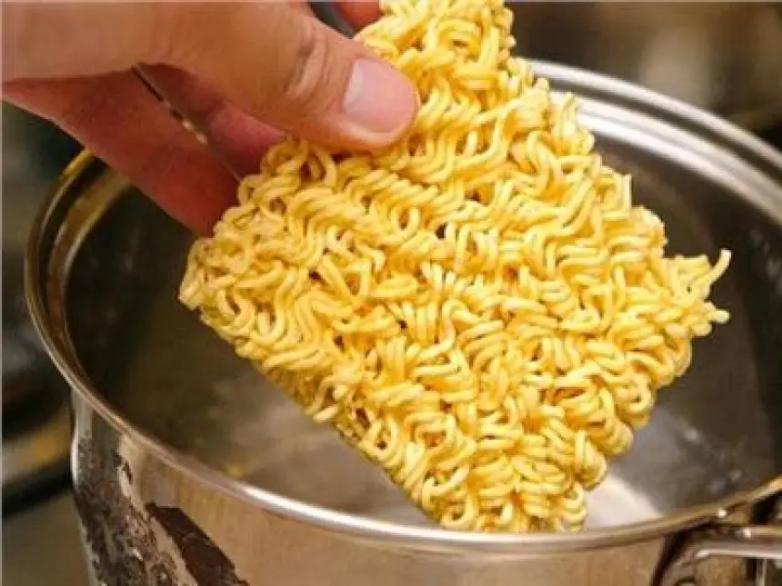 حادث-مأساوي-يهز-سطات.-وفاة-طفلة-بسبب-“وجبة-شهيرة”