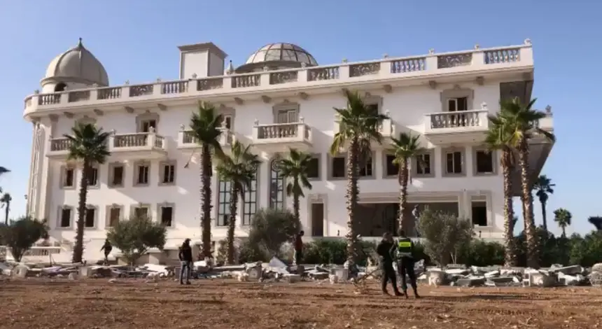 “هدم-الكريملين”-يطيح-بباشا-بوسكورة