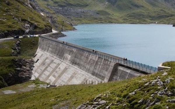 الأمطار-الأخيرة-تُنعش-المخزون-المائي-للمغرب-بشكل-ملحوظ