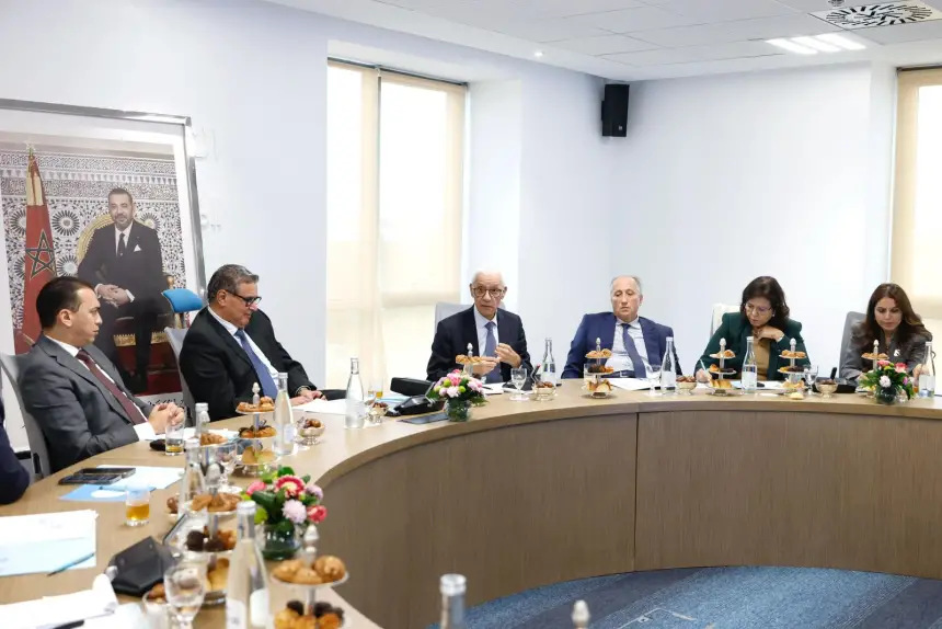 التجمع-الوطني-للأحرار-يصادق-على-تصوّره-لمبادرة-الحكم-الذاتي-تمهيدًا-لرفعه-إلى-جلالة-الملك