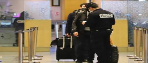 توقيف-جزائري-داخل-مطار-محمد-الخامس-متورط-في-تهريب-المخدرات