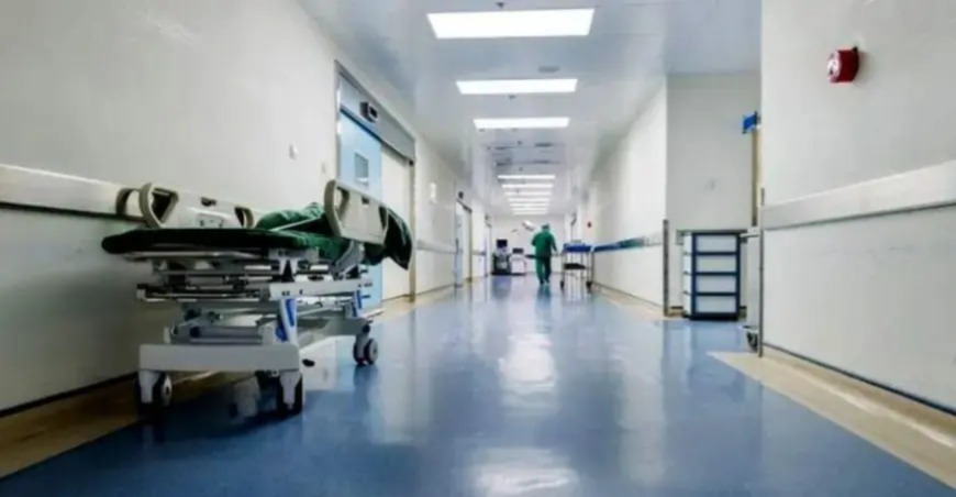 الوسيط:-ضعف-الاستقبال-في-المستشفيات-يحرم-الفئات-الهشة-وغير-المتعلمة-من-حق-الخدمة