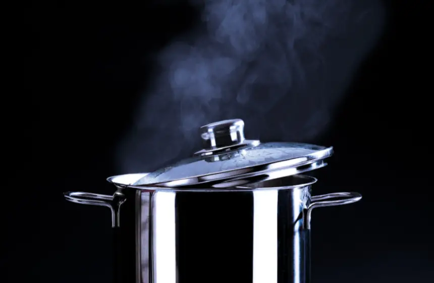 سحب-أواني-طهي-من-الأسواق-الأمريكية-إثر-تلوث-خطير-مرتبط-بالتوحد-والسرطان