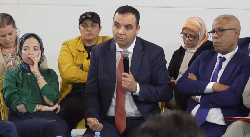 بايتاس-في-نقاش-الأحرار-بتمارة:-الحكومة-متقدمة-في-برامجها-رغم-إرث-من-الاختلالات-الممتد-منذ-الاستقلال