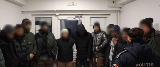 شرطة-الحدود-الرومانية-تعترض-شاحنة-تقل-مهاجرين-ضمنهم-مغاربة