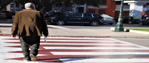 غرامات-الراجلين-تعود-من-جديد.-تغريم-مواطن-25-درهما