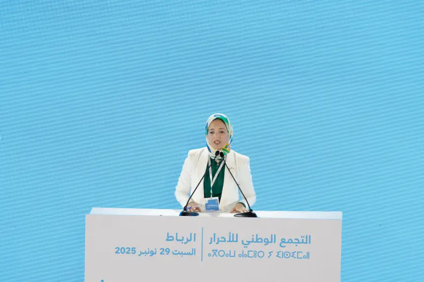 اعتماد-الزاهيدي:-الذين-يهاجمون-“الأحرار”-لا-يستطيعون-مجاراته-في-إنجازاته-ومستوى-تدبيره-للسياسة-العمومية