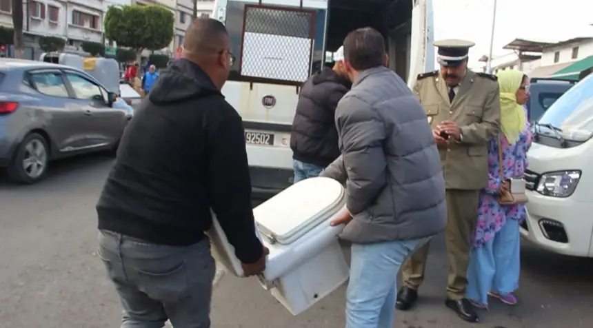 درب-السلطان.-حملة-واسعة-لتحرير-الملك-العمومي-بسوق-القريعة-تقودها-السلطات-المحلية