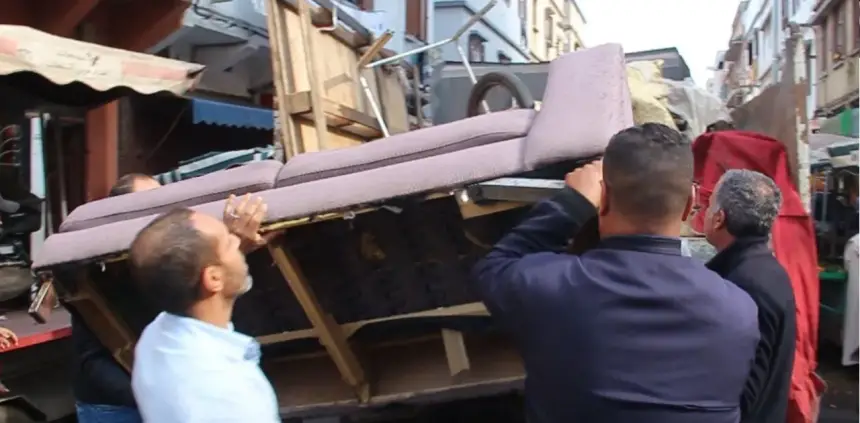 السلطات-المحلية-بدرب-السلطان-تقوم-بحملة-واسعة-لاخلاء-الملك-العمومي-بدرب-الفقراء