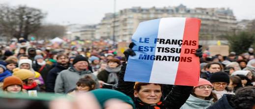 فرنسا-تدفع-3,500-يورو-للمهاجرين-للعودة-إلى-بلدانهم