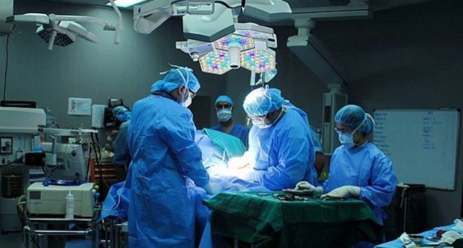 جدل-في-بلجيكا-بعد-خلاف-طبي-حول-استمرار-علاج-فتاة-مغربية-مصابة-بنزيف-دماغي