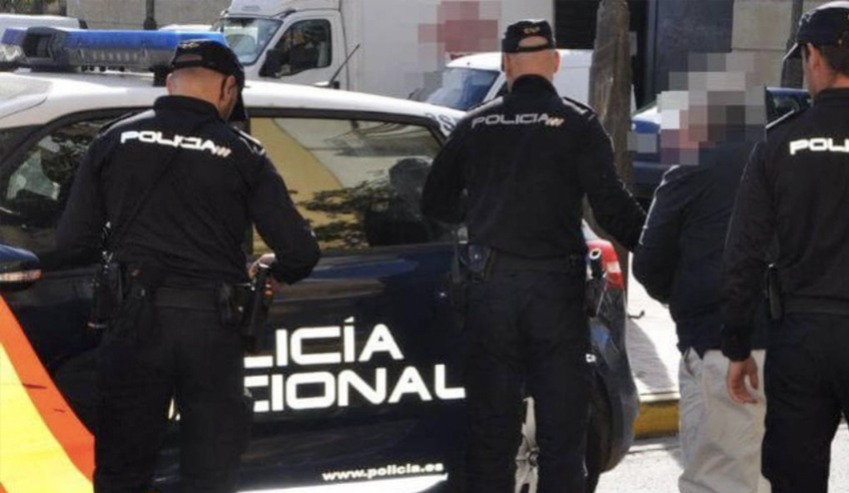 وفاة-مهاجر-مغربي-جراء-نوبة-قلبية-بعد-صعقات-كهربائية-من-الشرطة-بإسبانيا