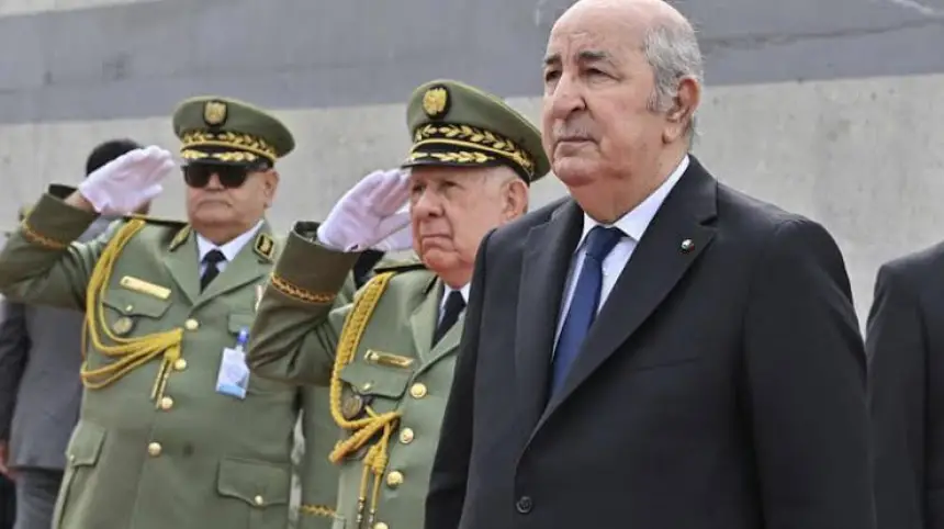 بوادر-انهيار-النظام-العسكري-الجزائري.-الجزائر-تغرق-في-مستنقع-الفشل