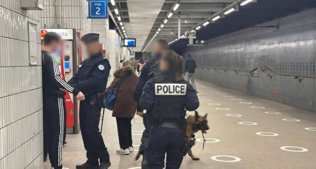 فرنسا-توسع-حملاتها-الأمنية-في-القطارات-وتشدد-الخناق-على-“الحراكة”