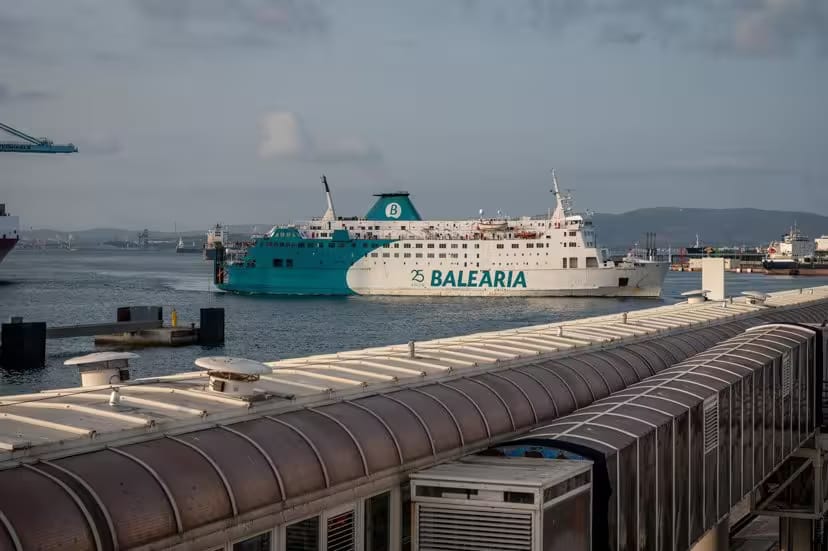 عاصفة-“إميليا”-تعرقل-رحلات-بحرية-بين-إسبانيا-والموانئ-المغربية