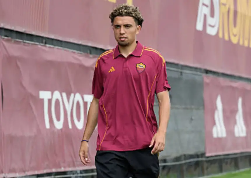 الجامعة-تلجأ-إلى-الفيفا-بسبب-امتناع-روما-عن-تسريح-العيناوي