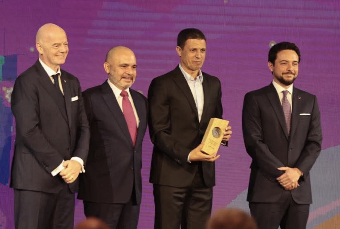 الملك-عبد-الله-الثاني-يمنح-جمال-السلامي-الجنسية-الأردنية