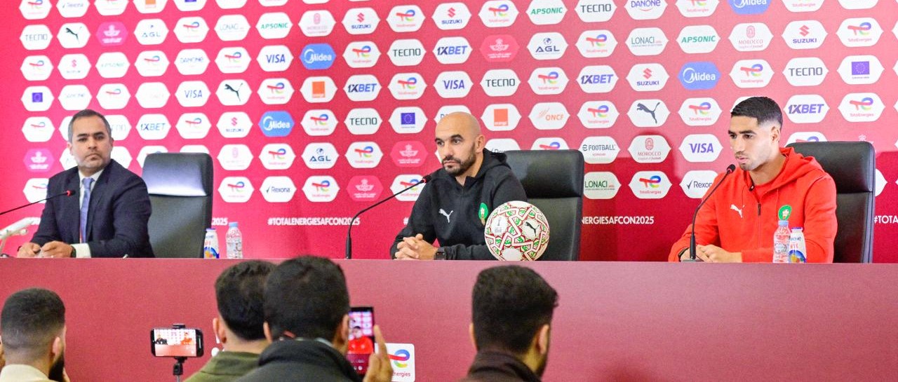 الركراكي:-“ماعندنا-مانديرو-بالجمهور-لي-كياخد-السيلفي-وياكل-بين-الأشواط”