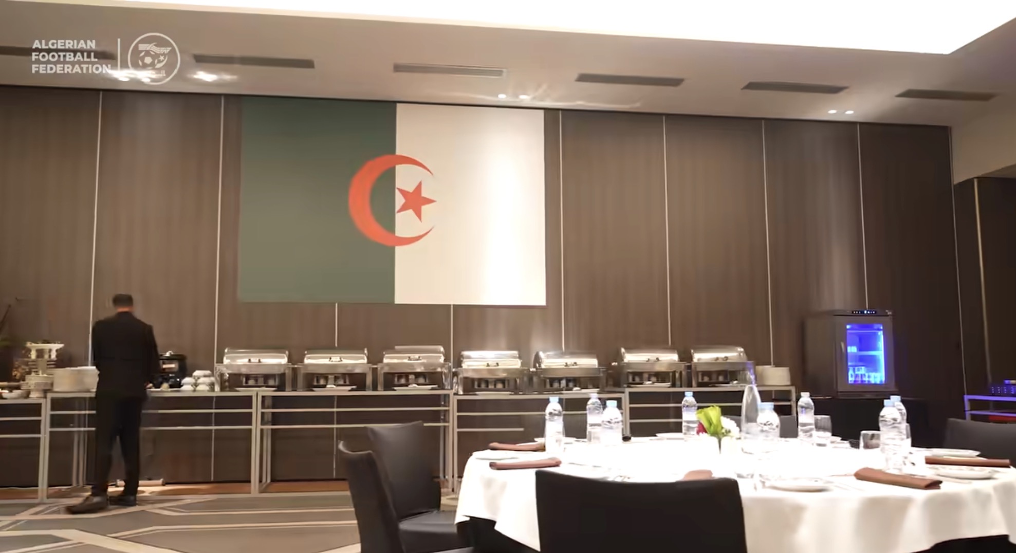 إدارة-الفندق-توجه-تنبيها-لبعثة-الجزائر-بسبب-تصرفات-“غير-لائقة”