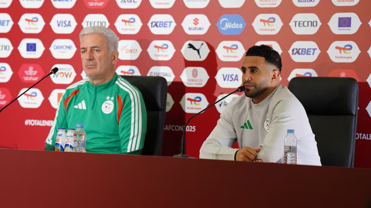 محرز:-نشعر-وكأننا-نلعب-في-بلدنا-والجزائر-جاهزة-لتحدي-الكان