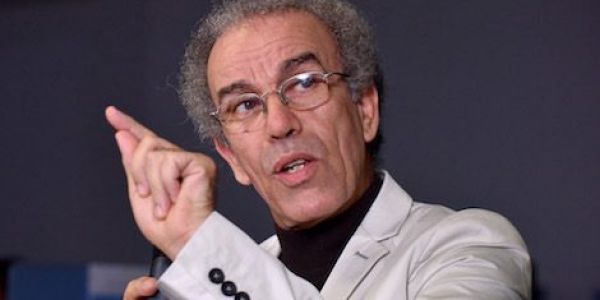 عصيد:-احتجاجات-إيران-غضب-شعبي-ضد-فساد-الملالي-وسوء-التدبير