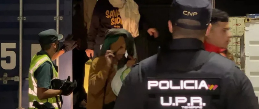 ظاهرة-الهروب-من-مراكز-الإيواء-تضاعف-حالات-فقدان-القاصرين-في-جزر-الكناري-والمغاربة-الأكثر-تضررً