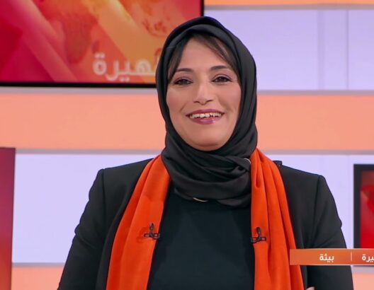 نادية-ليوبي-تفجّر-الجدل:-المحجبات-محرومات-من-تقديم-الأخبار