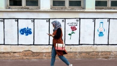 بين-صناديق-الاقتراع-واللامبالاة…-لماذا-يدير-الشباب-ظهره-للسياسة؟