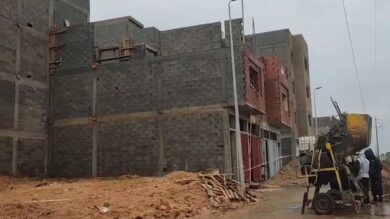 انهيار-حائط-يودي-بحياة-صاحب-منزل-قيد-البناء-أثناء-تفقده-بالمحمدية