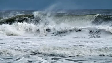 بحر-قوي-الهيجان-مع-أمواج-عاتية-بالسواحل-الأطلسية-والمتوسطية-ابتداء-من-غد-الأربعاء