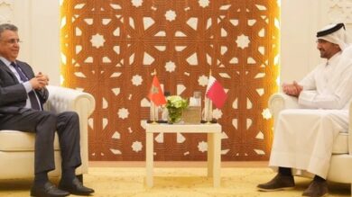 المغرب-وقطر-يوقعان-شراكة-لتعزيز-التعاون-القانوني-والقضائي-خلال-منتدى-الدوحة